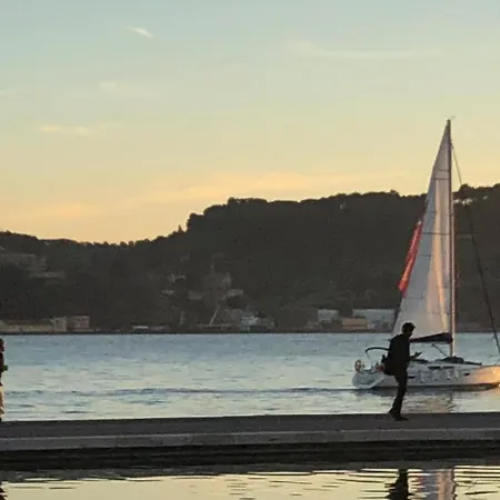 Espaço Espelho D'agua 2* Lisboa